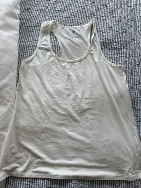 Free fly apparel White Racerback Tank Top L